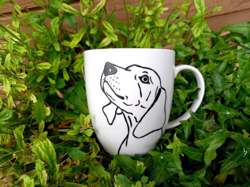 Wyjątkowy, ręcznie malowany kubek z autorskim motywem Wyżła weimarskiego