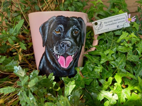 Wyjątkowy, ręcznie malowany kubek z autorskim motywem Labradora