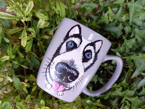 Wyjątkowy, ręcznie malowany kubek z autorskim motywem Husky.