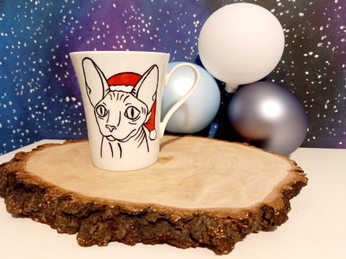 Wyjątkowy, mały, ręcznie malowany kubek kot Sfinks i Święta