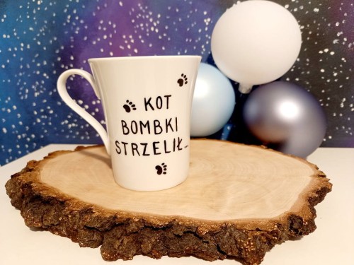 Wyjątkowy, mały, ręcznie malowany kubek kot Sfinks i Święta