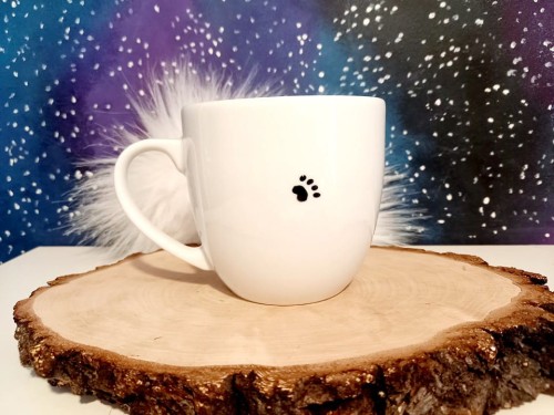 Wyjątkowy, ręcznie malowany kubek z autorskim motywem Doga Niemieckiego