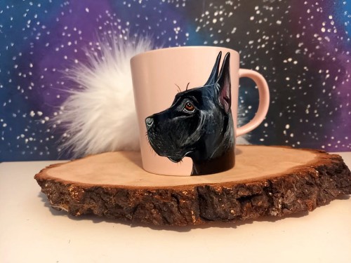 Wyjątkowy, ręcznie malowany kubek z autorskim motywem Doga Niemieckiego