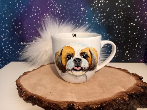 Wyjątkowy, ręcznie malowany kubek z autorskim motywem Shih tzu