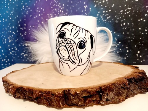 Wyjątkowy, ręcznie malowany kubek z autorskim motywem Mopsa