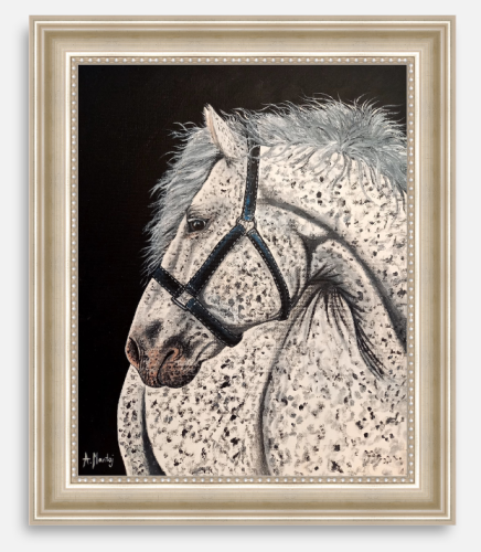 Obraz ręcznie malowany siwy koń na płótnie - przykładowa rama