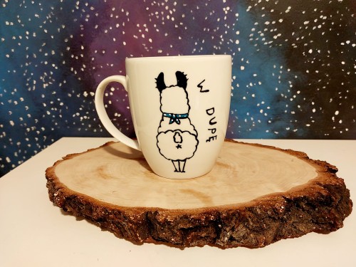 Wyjątkowy, ręcznie malowany kubek Lama pocałuj mnie w dupę.