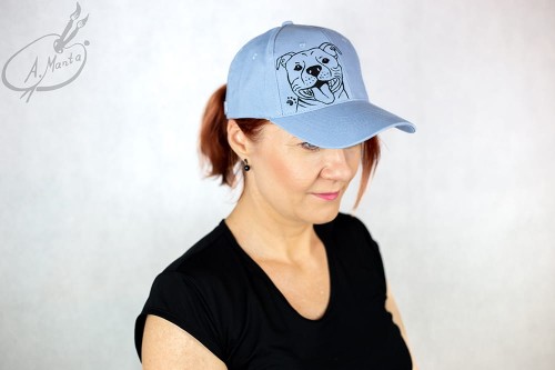 Wyjątkowa ręcznie malowana czapka z daszkiem Staffik