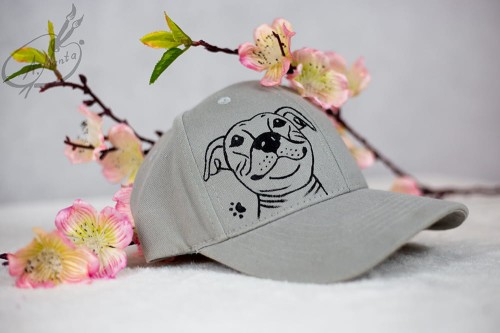 Wyjątkowa ręcznie malowana czapka z daszkiem Staffik