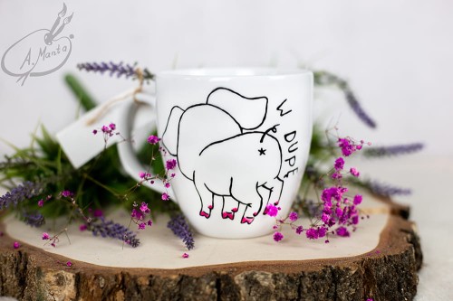 Wyjątkowy, ręcznie malowany kubek Świnka pocałuj mnie w dupę