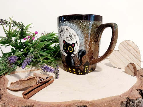 Wyjątkowy, ręcznie malowany kubek Kot i Ksieżyc