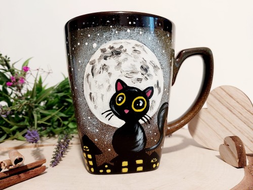 Wyjątkowy, ręcznie malowany kubek Kot i Ksieżyc