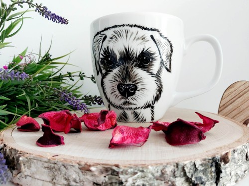 Wyjątkowy, ręcznie malowany kubek Sznaucer Miniaturowy.