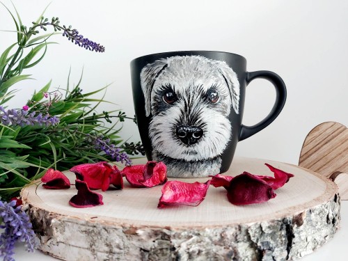 Wyjątkowy, ręcznie malowany kubek Sznaucer Miniaturowy.