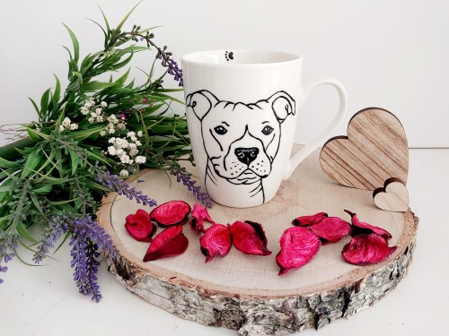 Wyjątkowy, ręcznie malowany kubek Amstaff.