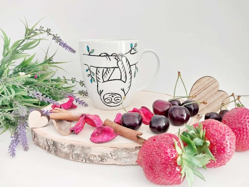 Wyjątkowy, ręcznie malowany kubek Leniwiec.