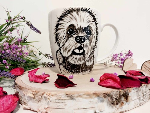 Wyjątkowy, ręcznie malowany kubek Dandie Dinmont Terrier.