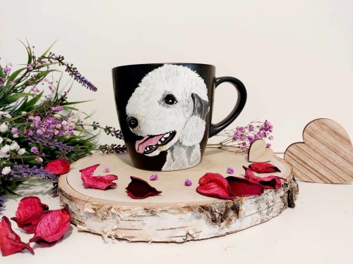 Wyjątkowy, ręcznie malowany kubek Bedlington Terrier.