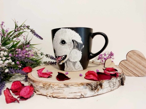 Wyjątkowy, ręcznie malowany kubek Bedlington Terrier.