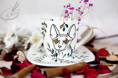 Wyjątkowa, ręcznie malowana filiżanka Sfinks.