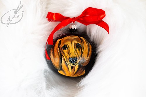 Wyjątkowa bombka choinkowa ręcznie malowana z Jamnikiem