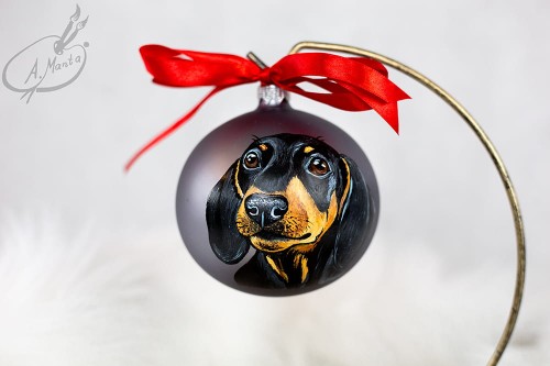 Wyjątkowa bombka choinkowa ręcznie malowana z Jamnikiem