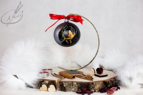 Wyjątkowa bombka choinkowa ręcznie malowana z Jamnikiem