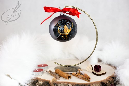 Wyjątkowa bombka choinkowa ręcznie malowana z Jamnikiem