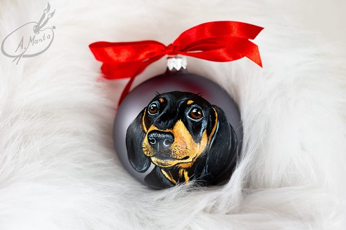 Wyjątkowa bombka choinkowa ręcznie malowana z Jamnikiem