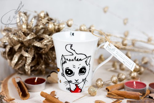 Wyjątkowy, mały, ręcznie malowany kubek kot i Święta.