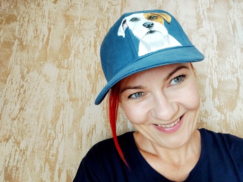 Wyjątkowa ręcznie malowana czapka Jack Russel Terier