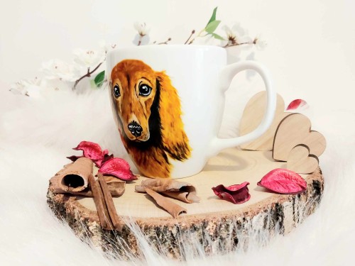 Wyjątkowy, ręcznie malowany kubek Jamnik długowłosy.