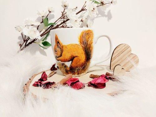 Wyjątkowy, ręcznie malowany kubek Wiewiórka