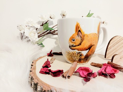 Wyjątkowy, ręcznie malowany kubek Wiewiórka