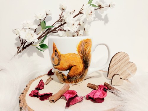 Wyjątkowy, ręcznie malowany kubek Wiewiórka