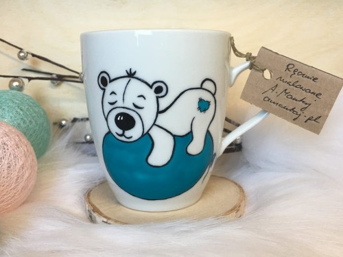 Unikatowy Kubek ręcznie malowany Śpiący pluszowy miś