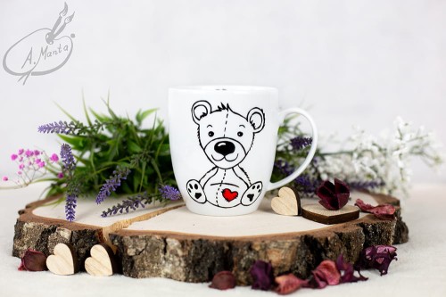Wyjątkowy, ręcznie malowany kubek Pluszowy Miś.