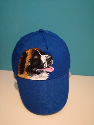 Wyjątkowa ręcznie malowana czapka z daszkiem z portretem Pupila