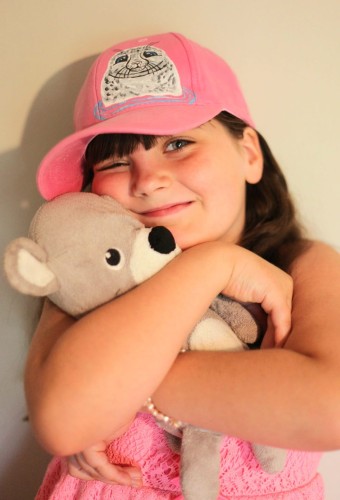 Wyjątkowa ręcznie malowana czapka z daszkiem Foczka