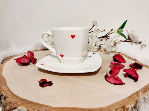 Wyjątkowa, ręcznie malowana filiżanka Mops