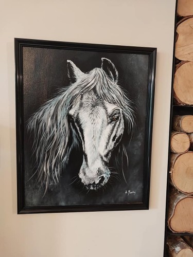 Obraz ręcznie malowany siwy koń