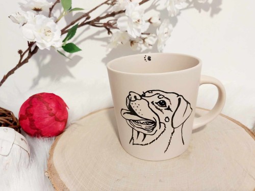 Wyjątkowy, ręcznie malowany kubek Rottweiler.