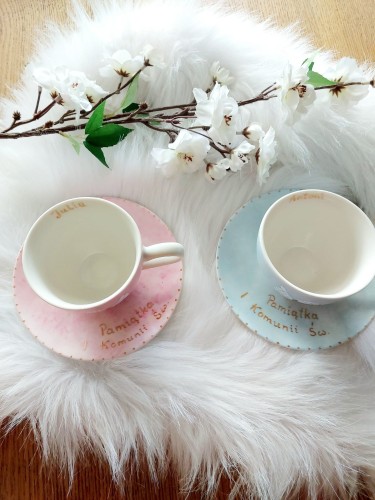 Wyjątkowa, ręcznie malowana filiżanka I Komunia Święta.