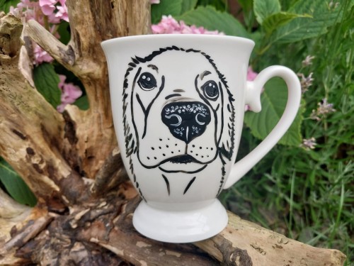 Wyjątkowy, ręcznie malowany kubek pies Golden Retriever.