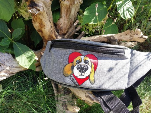 Wyjątkowa ręcznie malowana nerka, saszetka biodrowa beagle