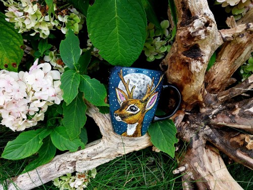 Wyjątkowy, ręcznie malowany kubek Jelonek