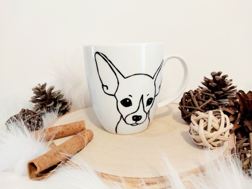 Wyjątkowy, ręcznie malowany kubek pies Chihuahua.