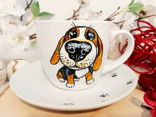 Wyjątkowa, ręcznie malowana filiżanka Beagle.