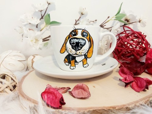 Wyjątkowa, ręcznie malowana filiżanka Beagle.