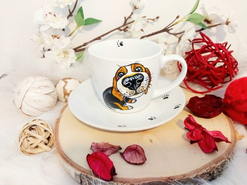 Wyjątkowa, ręcznie malowana filiżanka Beagle.